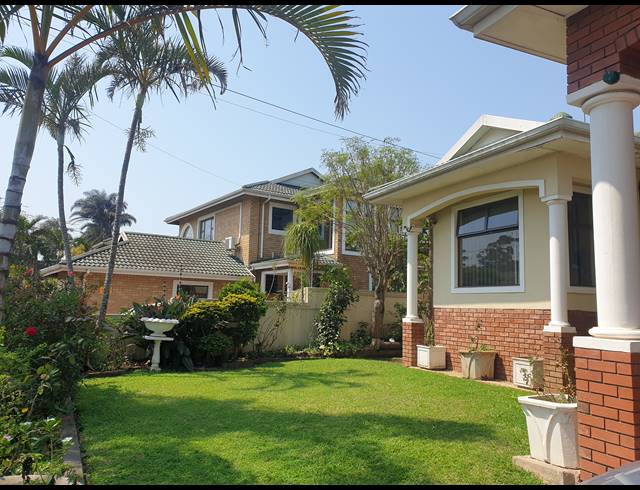 4 BEDROOM HOUSE FOR SALE IN EDGEMOUNT ESTATE
